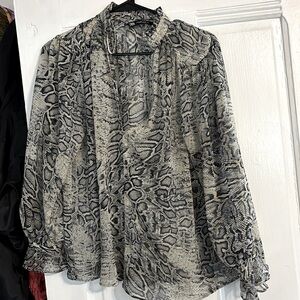 ZARA NWOT small blouse